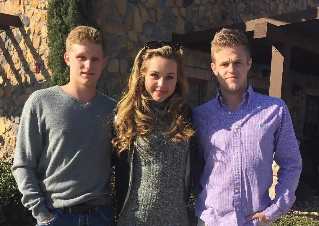 Who Are Brec Bassinger's Brothers, Beric, And Brice ventsmagazines.co.uk