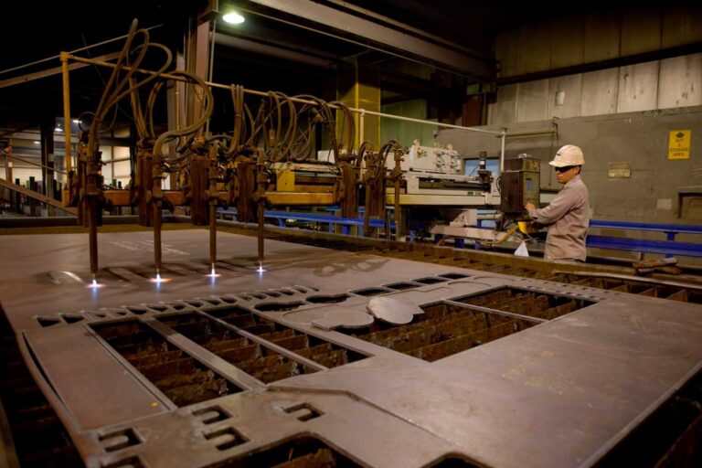 Galvanized Steel in the West Midlands and Midwest Steel Supply