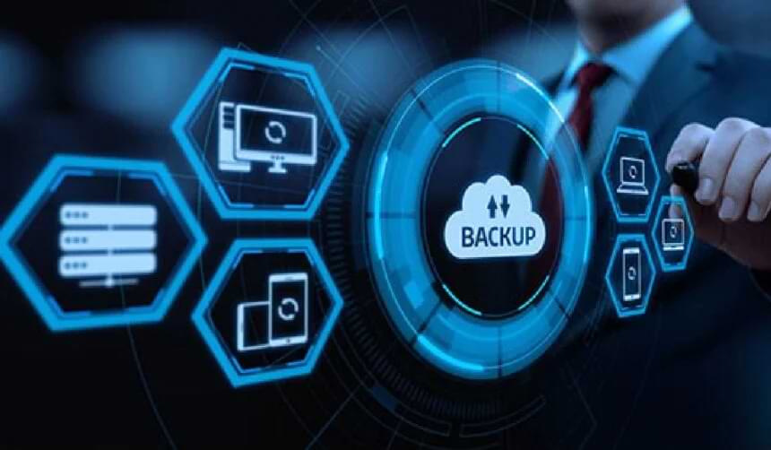 Backup Monitoring ventsmagazines.co.uk