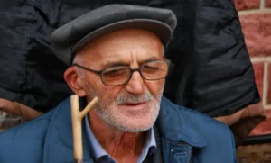 Georgie Fenton Ventsmagazines.co.uk